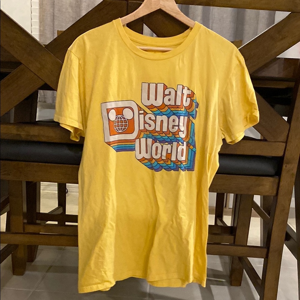 Yellow Walt Disney World Rainbow Vintage-Inspired Logo Short Sleeve T Shirt - Lg